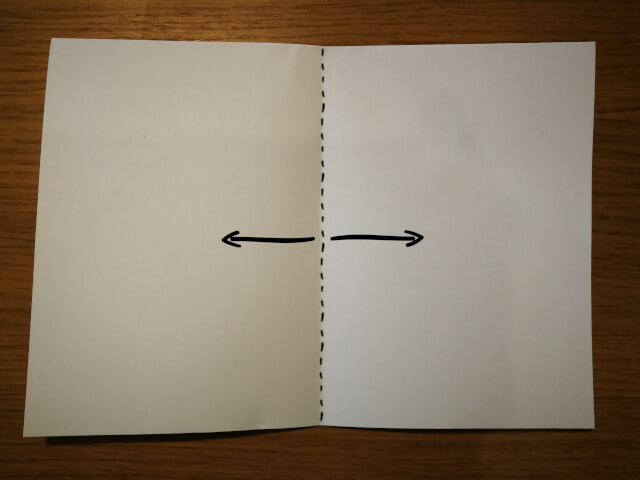 Cutie din hartie prin tehnica origami - pasul 2